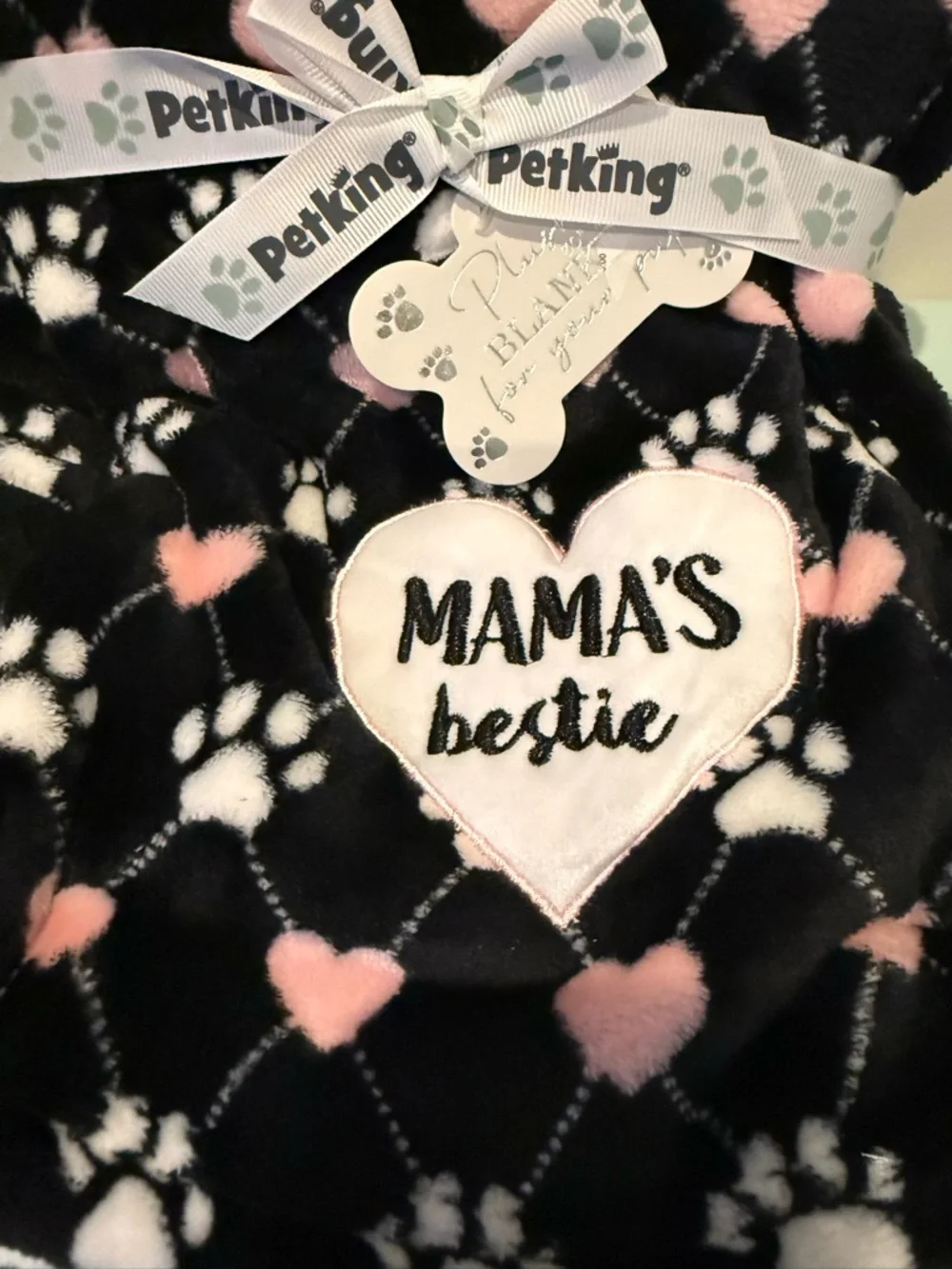 Adorable PetKing Plush “Mama’s Bestie” Pet Blanket- 30x40 inches- NWT